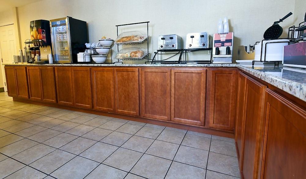 Comfort Inn Brunswick Zewnętrze zdjęcie